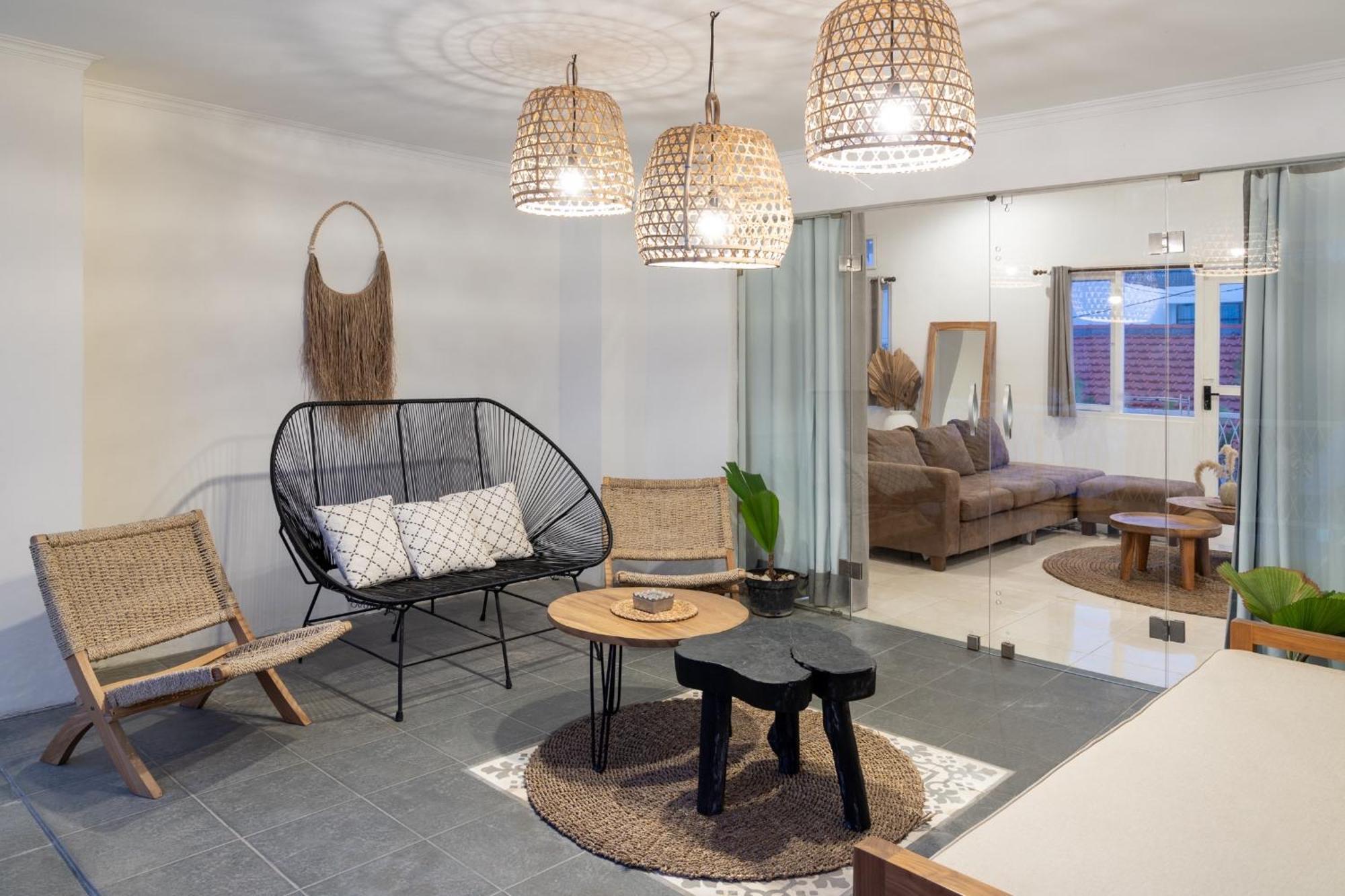 Casa De Lupe 5 Bedroom Villa In Kerobokan 세미냑 외부 사진